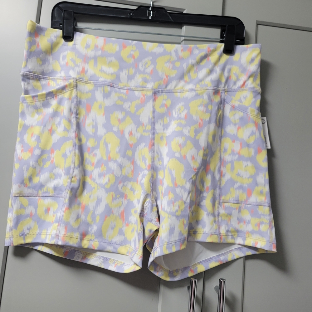 PP Active Short Lavender Cheetah Ladies Shorts - Yellow, and White Short Size L